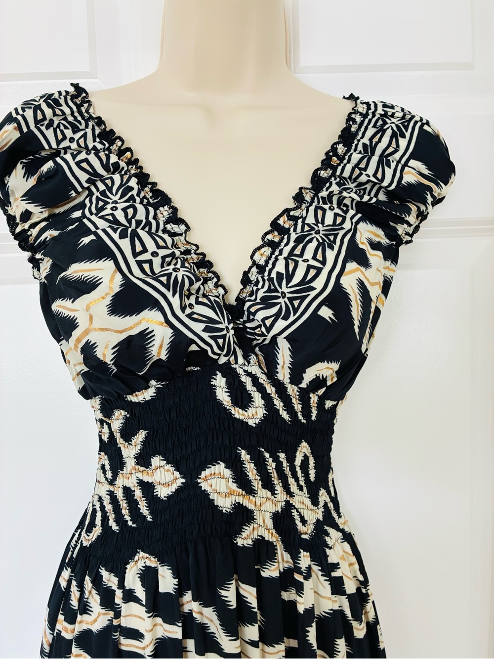 Black & Cream Floral Print V-Neck Women’s Dress